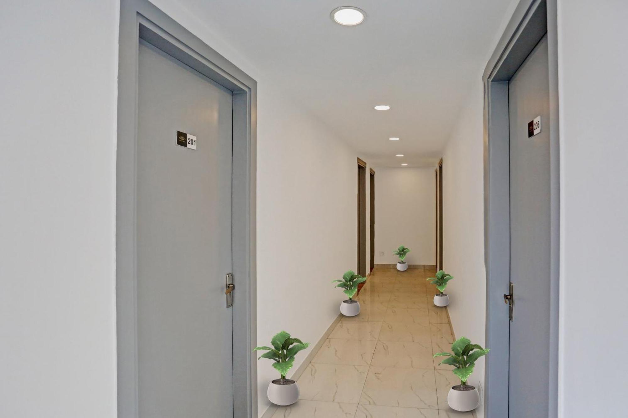 Hotel O The Grand Palm Ґурґаон Екстер'єр фото
