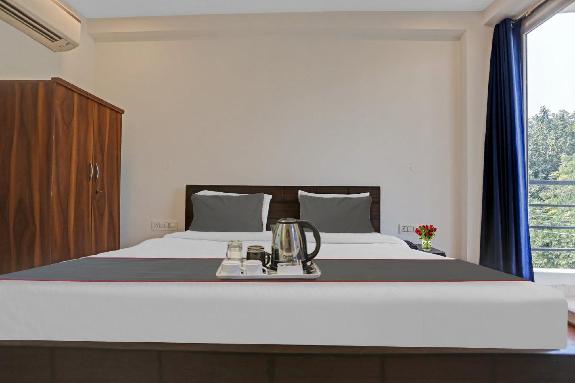Hotel O The Grand Palm Ґурґаон Екстер'єр фото